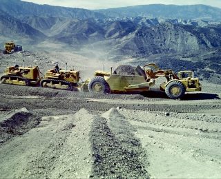 D9G Track-Type Tractor