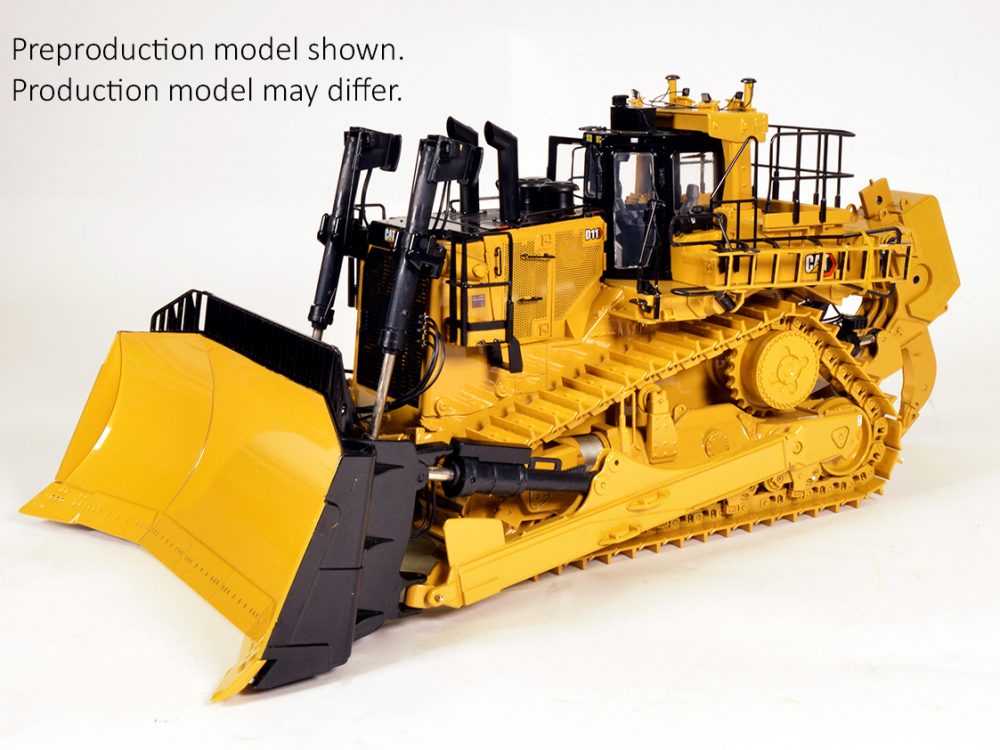 1:24 Cat<sup class='superscript'>®</sup> D11 Dozer - Die-cast